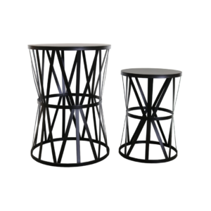 NESTING TABLES