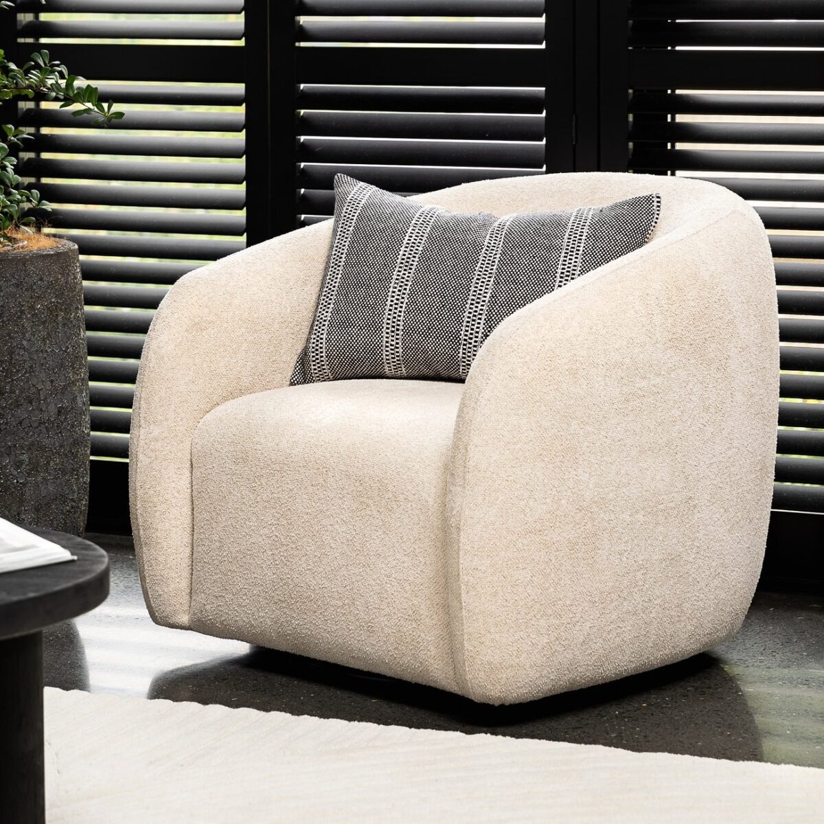 Max Swivel Chair - Natural - Image 7